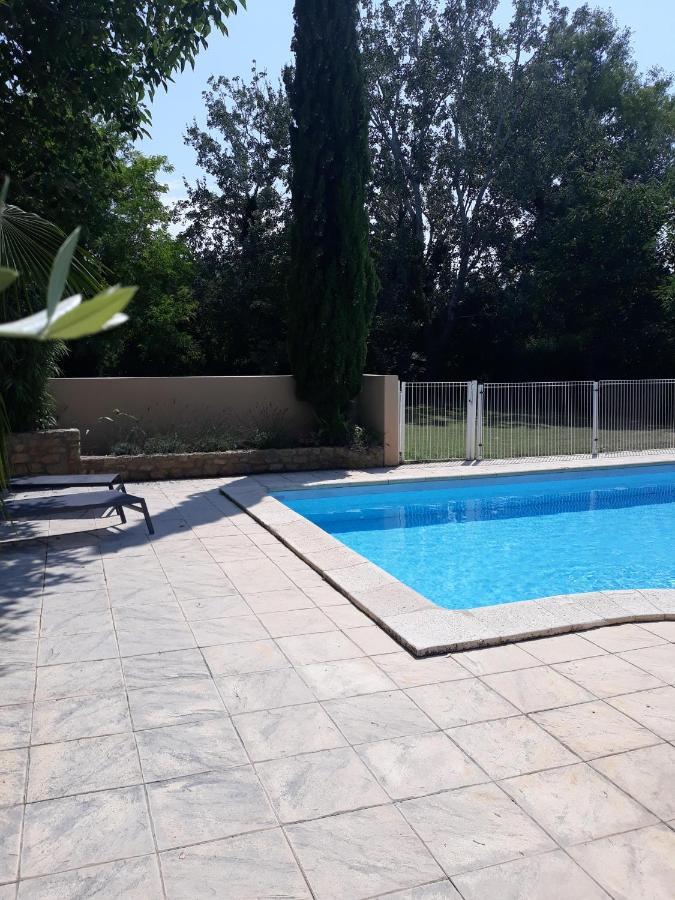 Le Mas Des Vergers Salon-de-Provence Pokój zdjęcie