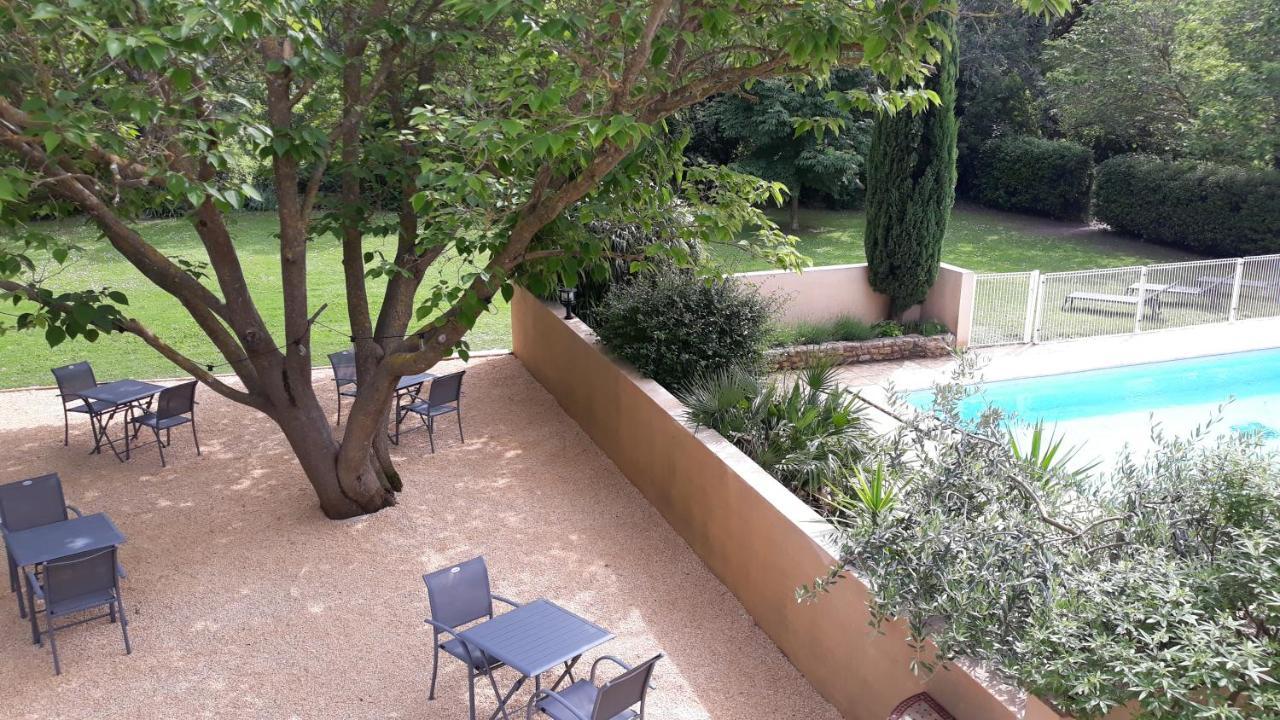 Le Mas Des Vergers Salon-de-Provence Zewnętrze zdjęcie