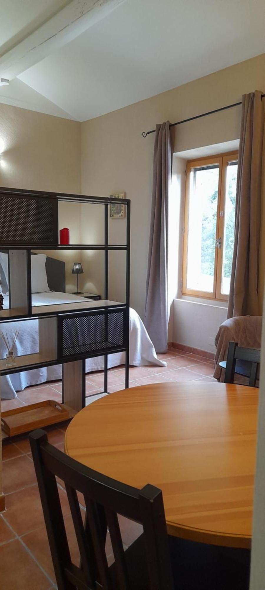 Le Mas Des Vergers Salon-de-Provence Zewnętrze zdjęcie